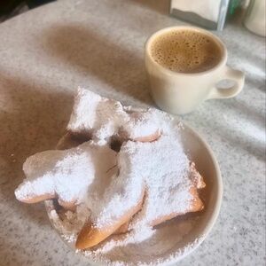 Meet your Posher, Eun